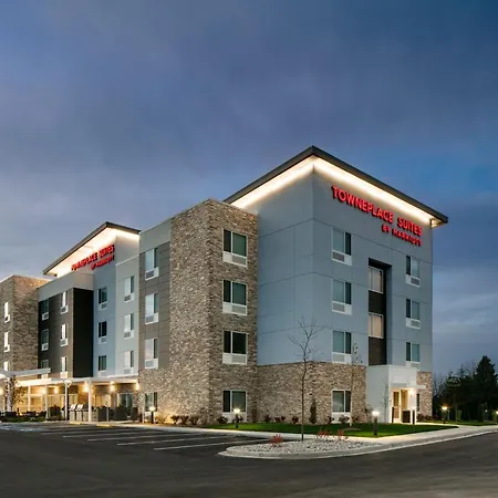 Towneplace Suites By Marriott Oconomowoc